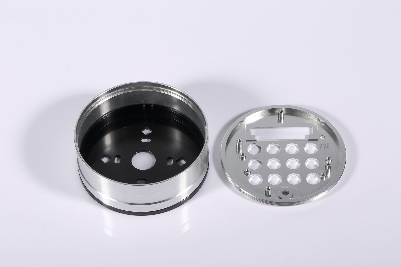 CNC-machined aluminum housings for electronic devices
