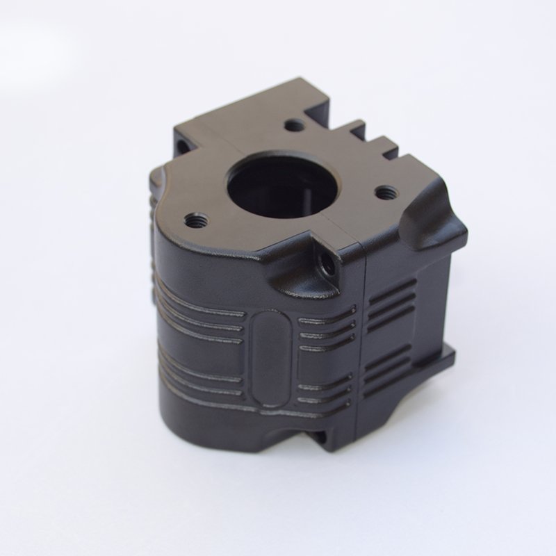 High-strength metal brackets for sports equipment