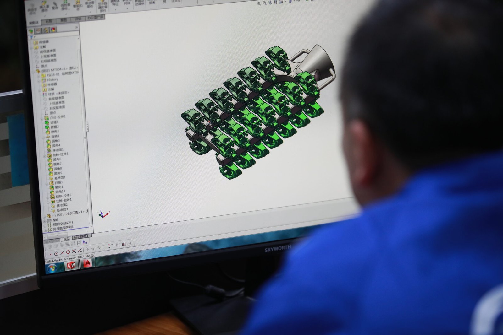 Design services — product, structural and PCB layout design, DFM analysis
